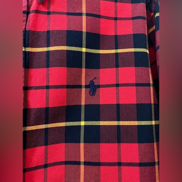 ⚪️ Ralph Lauren Red Plaid Button Up Shirt Size Medium Casual Classic - Picture 2 of 7